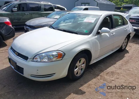 2011 Chevrolet Impala Ls z USA, uszkodzony, nr VIN 2G1WF5EKXB1238342